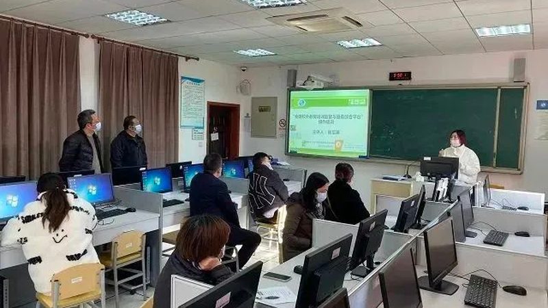 教师资格证面试与笔试：内容差异揭秘