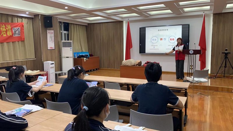 成人高考难度揭秘：通过标准及备考攻略